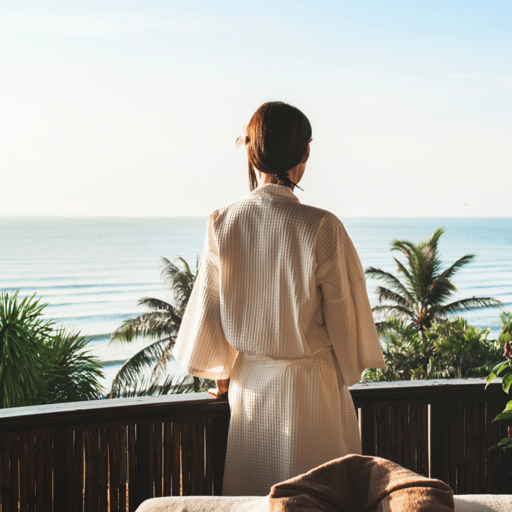 Discover how to book luxury boutique hotels without overpaying: read photos and reviews, choose the right rate, and ask kindly for what truly matters.